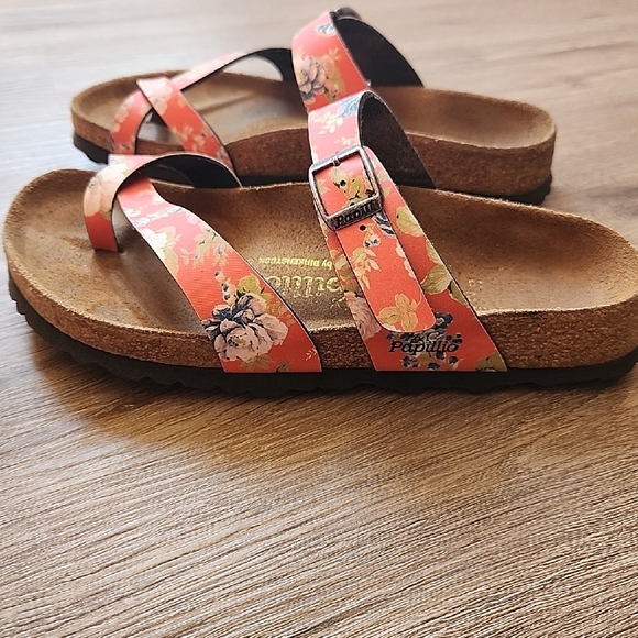 Papillio By Birenstock Coral Floral Cross-Strap Sandals - Picture 5 of 7